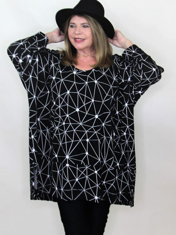 Mohnmaedchen Tunic Top black & white jersey plus size