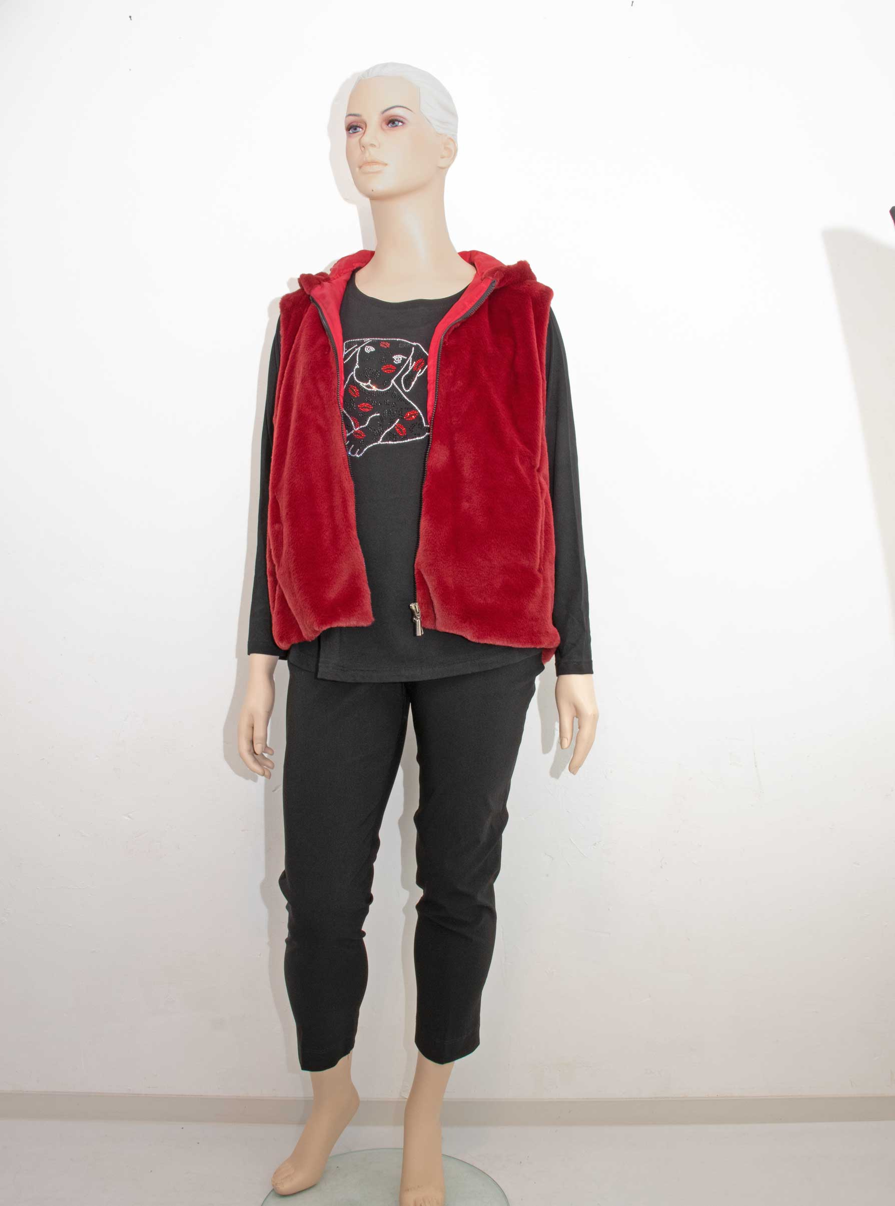 Sophia Curvy Langarm-Shirt schwarz Puppy Love Glitzer Mona Lisa Fellweste Herbst Winter große Größen Mode online